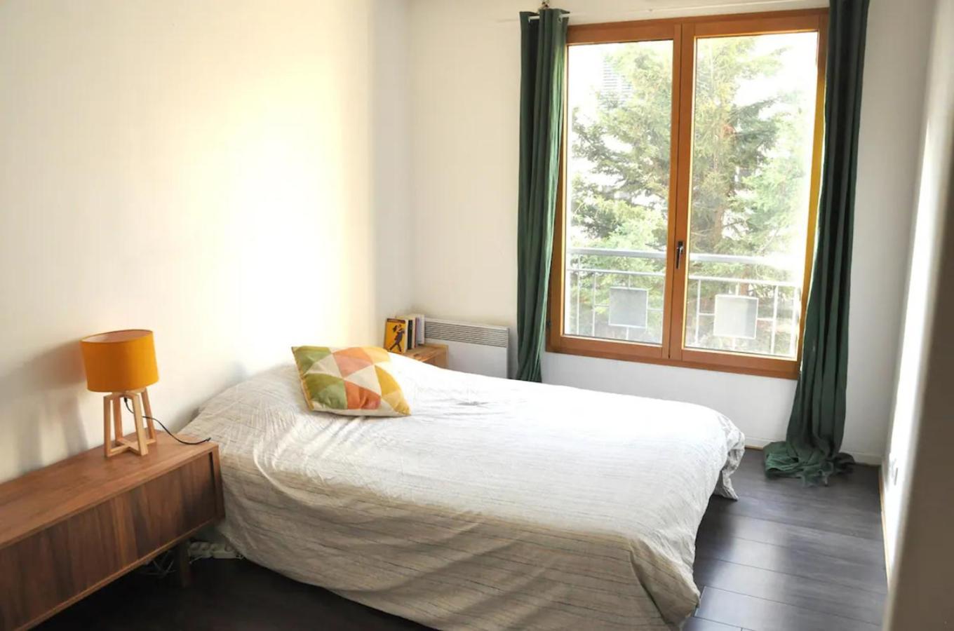 Le Vendome - Shared Quarto em Acomodações Particulares *